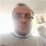 Diplomato in informatica e telecomunicazioni, con esperienza in elettronica e automazione fornisce lezioni e ripetizioni